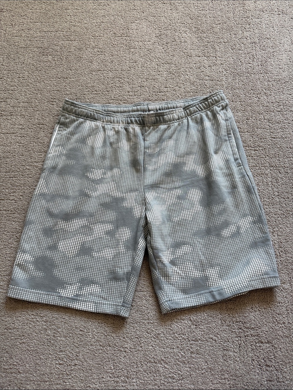 Xersion Mens Gray Camo Fleece Athletic Shorts - XL